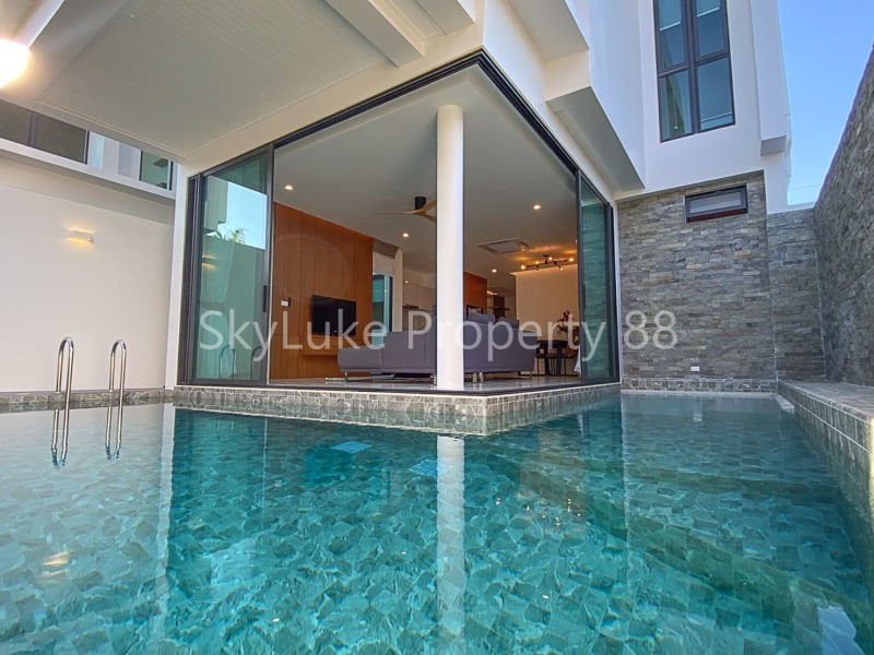 Brand new pool villa for sale/rent in Cherngtalay