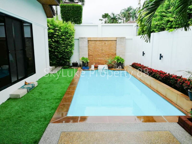 House with private pool for sale, Chalong near Market Village