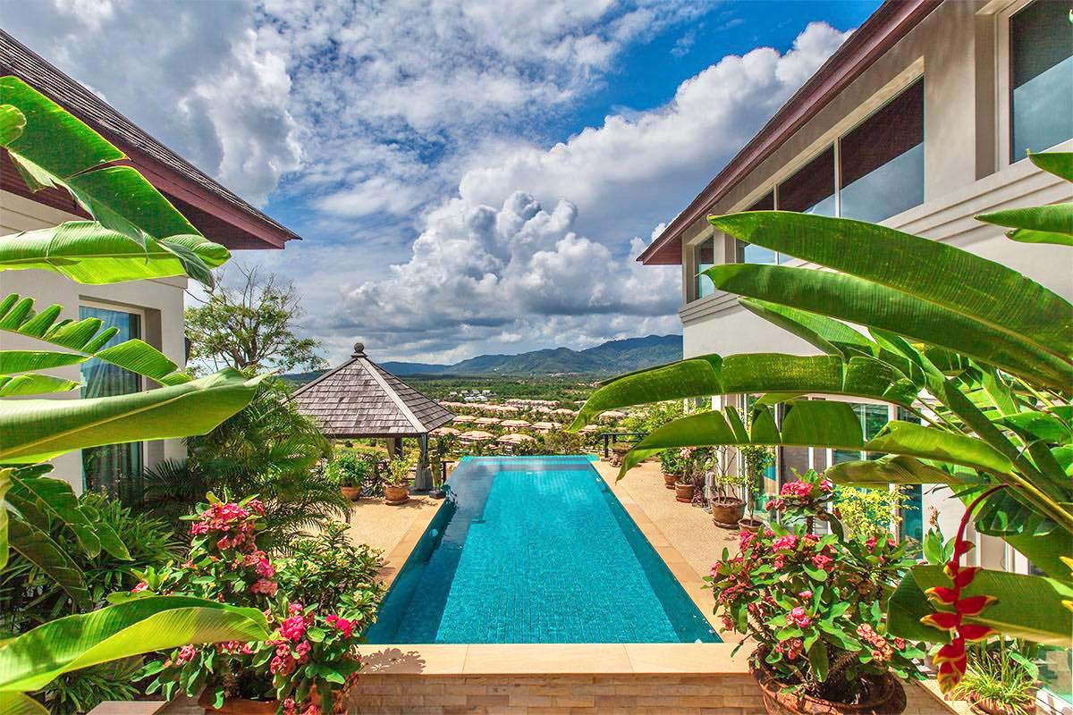 Luxury 2 Bedrooms Private Pool Villa Overlooking to the Mountain