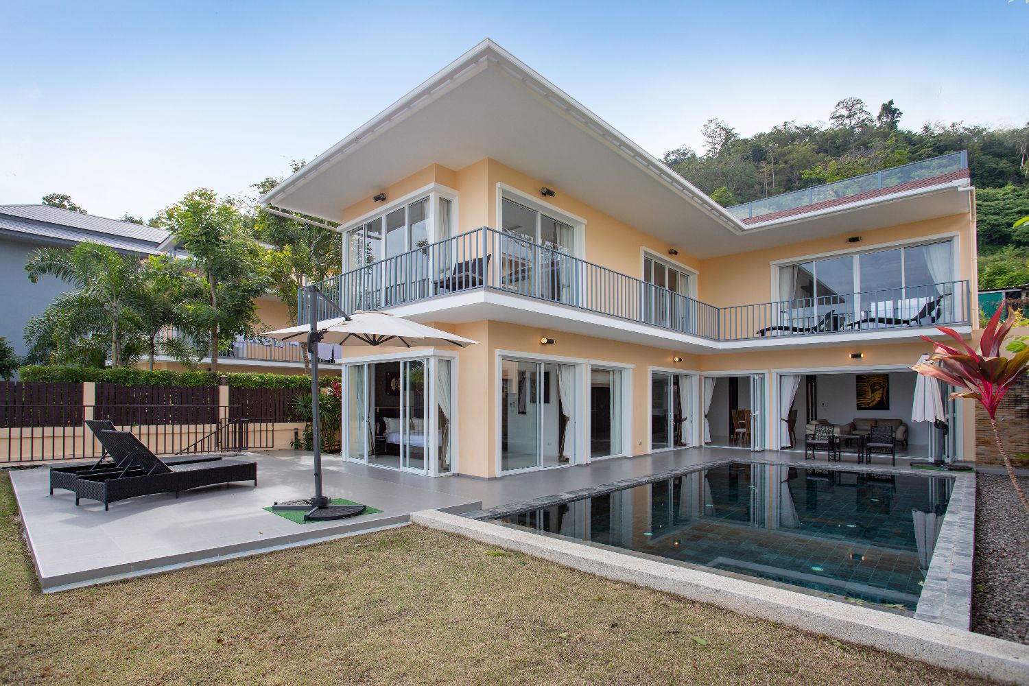Villa for Sale 🏡 📍 located in Chalong (VS19-CH0244)