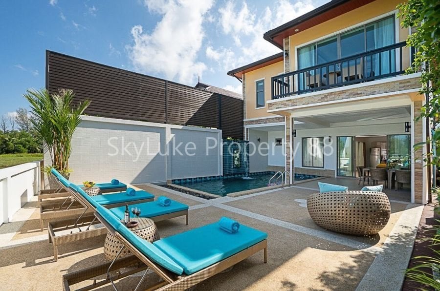 Stunning view 3 bedrooms modern pool villa for rent close to Bang Tao Beach 1 minute