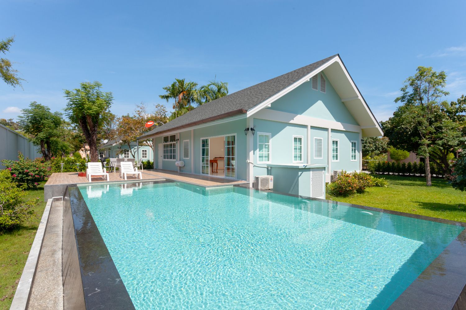 2 Bedrooms Private Pool Villa by The Garden