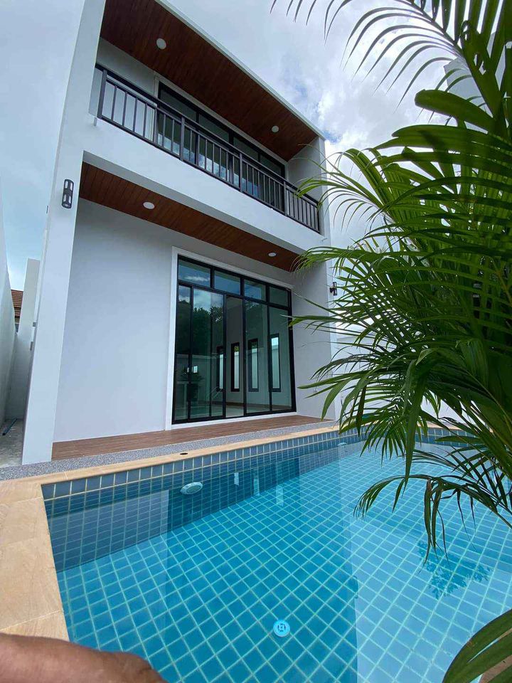 Pool villa for sale in Rawai- Naiharn